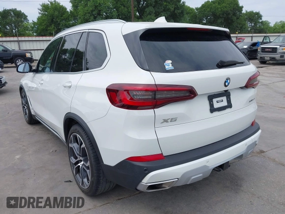 2023 BMW X5 xDrive40i with VIN 5UXCR6C04P9P15756, listed as a IAAI auction lot 42030023 with 40,280 mi miles and . Bid and sale history available at DreamBid. Image 3.