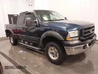 2004 Ford F-250 XL z VIN 1FTNX21L34EE01928, wystawiony jako IAAI lot #42055926 z przebiegiem 217 672 mil mil oraz . Historia ofert i sprzedaży dostępna na DreamBid. Obrazek 1.