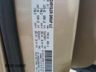 2011 Chrysler Town & Country Limited z VIN 2A4RR6DG5BR746552, wystawiony jako Copart lot #56215685 z przebiegiem 143 505 mil mil oraz Szkoda całkowita • Salvage title. Historia ofert i sprzedaży dostępna na DreamBid. Obrazek 14.