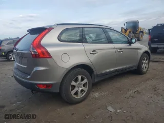 2011 Volvo XC60 3.2L with VIN YV4952DL1B2191182, listed as a Copart auction lot 52683585 with 126,294 mi miles and Salvage Title. Bid and sale history available at carsss.com. Image 3.