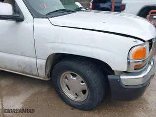 2002 GMC Sierra 1500 SLE with VIN 2GTEC19T121317115, listed as a IAAI auction lot 41446209 with 188,597 mi miles. Bid and sale history available at carsss.com. Image 13.