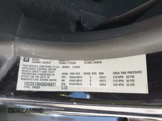 2005 Chevrolet Colorado 1SE LS Z71 z VIN 1GCDS136458246821, wystawiony jako IAAI lot #42267382 z przebiegiem 240 367 mil mil oraz . Historia ofert i sprzedaży dostępna na DreamBid. Obrazek 9.