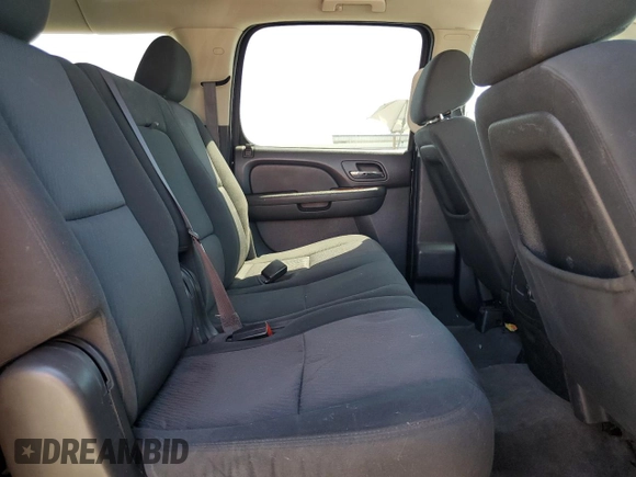 2014 Chevrolet Suburban LS with VIN 1GNSCHE03ER132039, listed as a Copart auction lot 68390234 with 129,744 mi miles and Salvage Title. Bid and sale history available at carsss.com. Image 11.