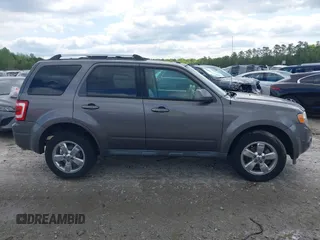 2012 Ford Escape Limited z VIN 1FMCU0E77CKA55069, wystawiony jako IAAI lot #41965439 z przebiegiem 138 186 mil mil oraz . Historia ofert i sprzedaży dostępna na DreamBid. Obrazek 13.