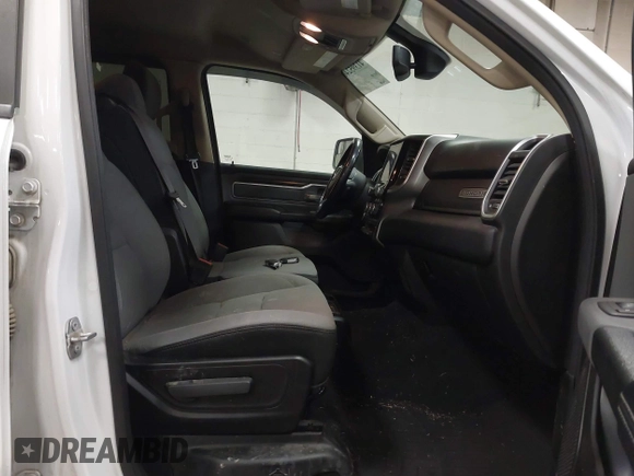2019 Ram 1500 Big Horn/Lone Star with VIN 1C6SRFFT7KN645776, listed as a IAAI auction lot 41395240 with 136,068 mi miles. Bid and sale history available at carsss.com. Image 5.