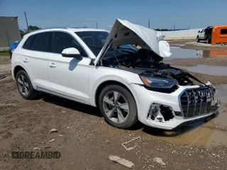 2023 Audi Q5 Premium with VIN WA1ABAFY8P2169578, listed as a Copart auction lot 55917595 with 29,356 mi miles and Salvage title. Bid and sale history available at DreamBid. Image 4.