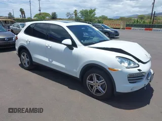 2014 Porsche Cayenne z VIN WP1AA2A22ELA97168, wystawiony jako IAAI lot #42315149 z przebiegiem 99 183 mil mil oraz . Historia ofert i sprzedaży dostępna na DreamBid. Obrazek 1.
