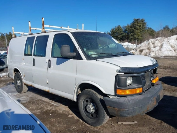 2009 Chevrolet Express Cargo Van with VIN 1GCGG25C691128016, listed as a IAAI auction lot 41682969 with NaN miles. Bid and sale history available at carsss.com. Image 13.
