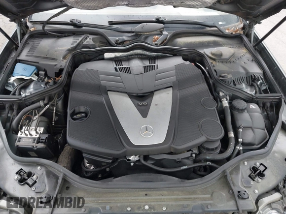 2008 Mercedes-Benz E-Class 3.0L with VIN WDBUF22X78B224919, listed as a IAAI auction lot 42106087 with 274,844 mi miles. Bid and sale history available at carsss.com. Image 10.