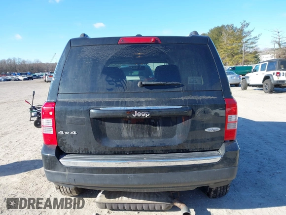 2017 Jeep Patriot High Altitude with VIN 1C4NJRFB9HD108704, listed as a IAAI auction lot 41640306 with 69,040 mi miles. Bid and sale history available at carsss.com. Image 16.