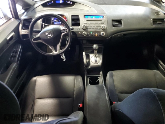 2011 Honda Civic LX-S z VIN 2HGFA1F68BH528264, wystawiony jako Copart lot #54105425 z przebiegiem 184 096 mil mil oraz Szkoda całkowita • Salvage title. Historia ofert i sprzedaży dostępna na DreamBid. Obrazek 8.