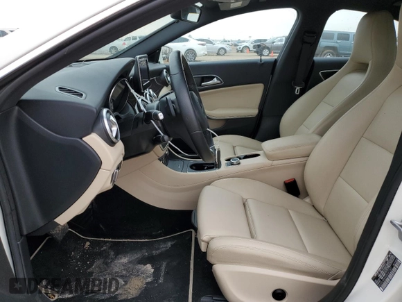 2016 Mercedes-Benz CLA with VIN WDDSJ4EB4GN367347, listed as a Copart auction lot 71842082 with 40,707 mi miles. Bid and sale history available at carsss.com. Image 7.