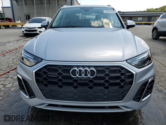 2024 Audi Q5 S line Premium Plus with VIN WA1EAAFY0R2149798, listed as a Copart auction lot 63497095 with 5,068 mi miles and Salvage title. Bid and sale history available at DreamBid. Image 5.