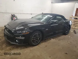 2018 Ford Mustang GT Premium z VIN 1FATP8FF5J5164499, wystawiony jako Copart lot #58682785 z przebiegiem 15 885 mil mil oraz Szkoda całkowita • Salvage title. Historia ofert i sprzedaży dostępna na DreamBid. Obrazek 1.