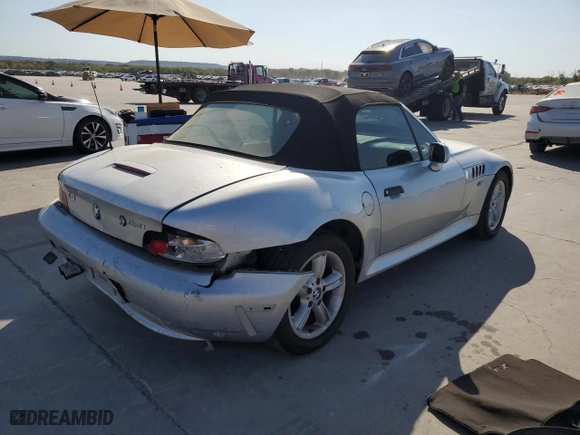2001 BMW Z3 2.5i with VIN WBACN33431LK45838, listed as a Copart auction lot 77141714 with 113,754 mi miles and Salvage Title. Bid and sale history available at carsss.com. Image 3.