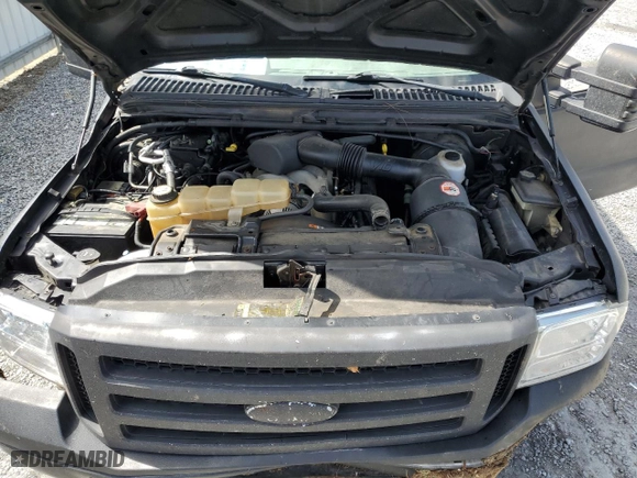 2005 Ford Excursion Special Serv with VIN 1FMNU41S75ED02621, listed as a Copart auction lot 70396264 with 282,111 mi miles and Salvage Title. Bid and sale history available at carsss.com. Image 11.