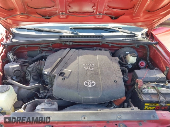 2014 Toyota Tacoma PreRunner with VIN 5TFJU4GN0EX053443, listed as a IAAI auction lot 41986798 with 172,988 mi miles. Bid and sale history available at carsss.com. Image 10.