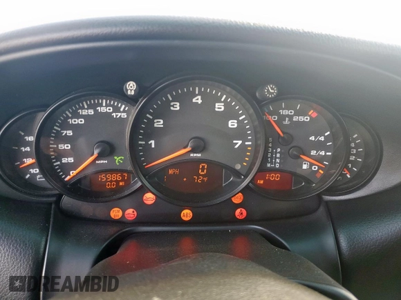 2001 Porsche 911 Carrera z VIN WP0AA29971S621045, wystawiony jako Copart lot #49929335 z przebiegiem 159 867 mil mil oraz Czysty tytuł • Clean title. Historia ofert i sprzedaży dostępna na DreamBid. Obrazek 9.