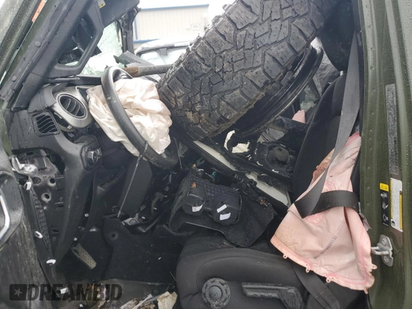 2021 Jeep Wrangler Unlimited Sport S z VIN 1C4HJXDG4MW666703, wystawiony jako Copart lot #57576015 z przebiegiem Nie podano mil oraz Czysty tytuł • Clean title. Historia ofert i sprzedaży dostępna na DreamBid. Obrazek 7.