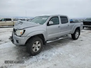 2015 Toyota Tacoma with VIN 5TFMU4FN3FX030822, listed as a Copart auction lot 41543935 with Not Provided miles and Salvage Title. Bid and sale history available at carsss.com. Image 1.
