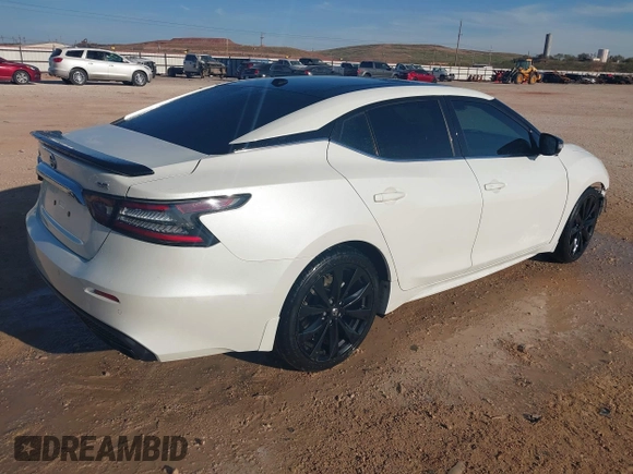 2020 Nissan Maxima SR with VIN 1N4AA6EVXLC365710, listed as a IAAI auction lot 40969464 with 74,320 mi miles and . Bid and sale history available at DreamBid. Image 4.