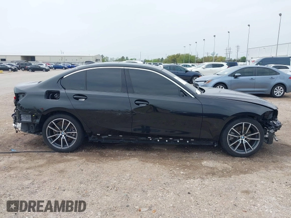2020 BMW 3 Series 330i with VIN 3MW5R1J07L8B32129, listed as a IAAI auction lot 41858917 with 35,721 mi miles and . Bid and sale history available at DreamBid. Image 14.