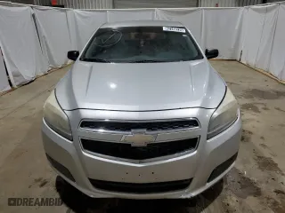 2013 Chevrolet Malibu LS with VIN 1G11B5SA4DF257658, listed as a Copart auction lot 42149235 with 208,578 mi miles and Clean Title. Bid and sale history available at carsss.com. Image 5.