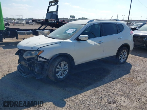 2015 Nissan Rogue S with VIN 5N1AT2MLXFC921298, listed as a IAAI auction lot 40944210 with 231,087 mi miles. Bid and sale history available at carsss.com. Image 2.