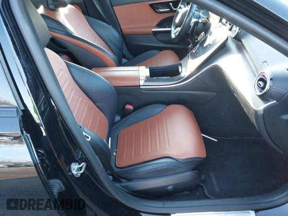 2022 Mercedes-Benz C 300 with VIN W1KAF4HB2NR041156, listed as a IAAI auction lot 41125228 with 19,465 mi miles and . Bid and sale history available at DreamBid. Image 5.
