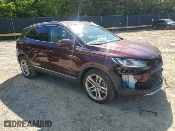 2018 Lincoln MKC Reserve z VIN 5LMCJ3D95JUL22995, wystawiony jako Copart lot #55973495 z przebiegiem 16 215 mil mil oraz Szkoda całkowita • Salvage title. Historia ofert i sprzedaży dostępna na DreamBid. Obrazek 4.