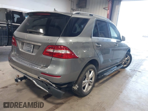 2013 Mercedes-Benz M 350 with VIN 4JGDA2EB2DA145167, listed as a IAAI auction lot 41405114 with Not Provided miles and . Bid and sale history available at DreamBid. Image 4.