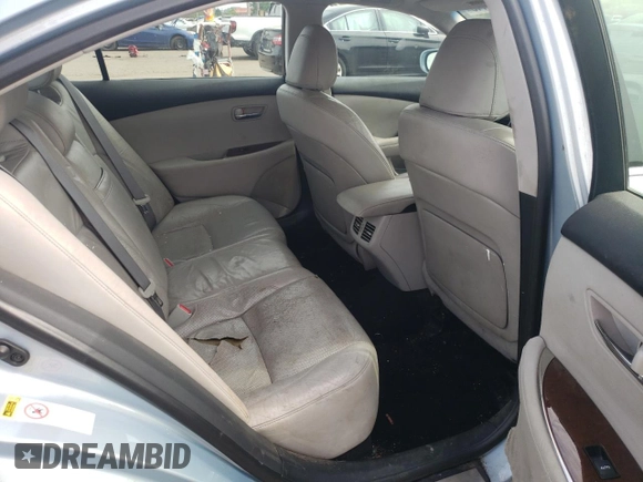 2010 Lexus ES 330 z VIN JTHBK1EG6A2371294, wystawiony jako Copart lot #60671445 z przebiegiem 186 935 mil mil oraz Szkoda całkowita • Salvage title. Historia ofert i sprzedaży dostępna na DreamBid. Obrazek 10.