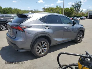 2019 Lexus NX 300 z VIN JTJYARBZ8K2131763, wystawiony jako Copart lot #55987425 z przebiegiem 110 619 mil mil oraz Szkody całkowita. Historia ofert i sprzedaży dostępna na DreamBid. Obrazek 3.