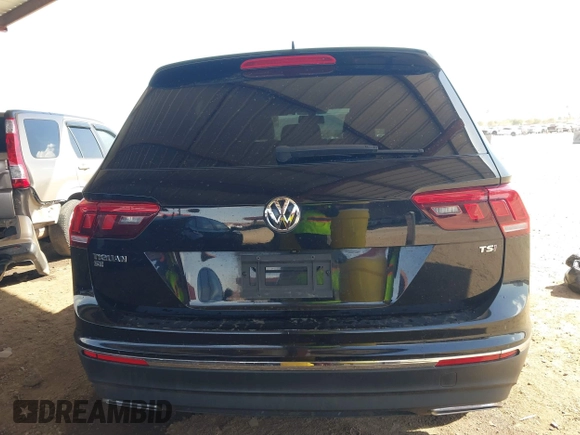 2018 Volkswagen Tiguan SEL with VIN 3VV3B7AX5JM009157, listed as a IAAI auction lot 41745746 with 138,876 mi miles and . Bid and sale history available at DreamBid. Image 16.