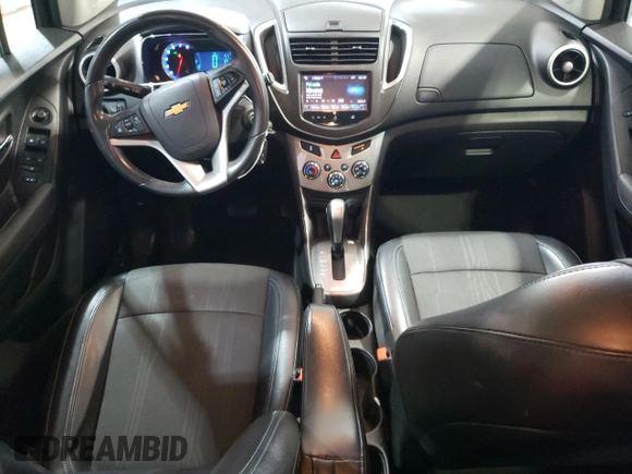 2016 Chevrolet Trax LT z VIN KL7CJLSB0GB666989, wystawiony jako Copart lot #55850675 z przebiegiem 96 539 mil mil oraz Szkoda całkowita • Salvage title. Historia ofert i sprzedaży dostępna na DreamBid. Obrazek 8.