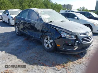 2015 Chevrolet Cruze LT with VIN 1G1PC5SB7F7264617, listed as a IAAI auction lot 40638097 with 103,241 mi miles and . Bid and sale history available at DreamBid. Image 1.