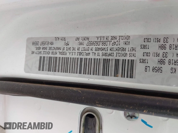 2018 Jeep Cherokee Limited with VIN 1C4PJLDB8JD620937, listed as a IAAI auction lot 42214704 with 172,090 mi miles and . Bid and sale history available at DreamBid. Image 9.