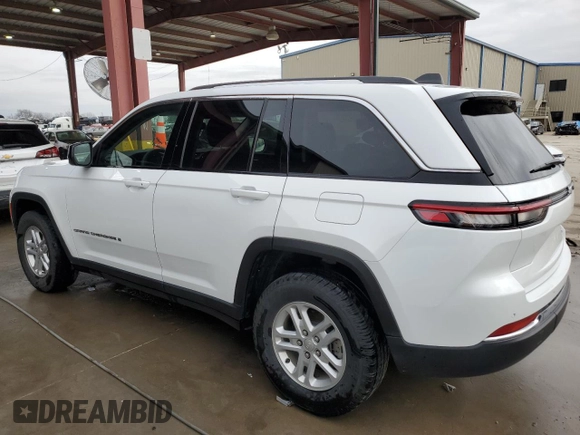 2024 Jeep Grand Cherokee Laredo X with VIN 1C4RJGAG1RC680740, listed as a Copart auction lot 41856805 with 45,235 mi miles and Clean title. Bid and sale history available at DreamBid. Image 2.