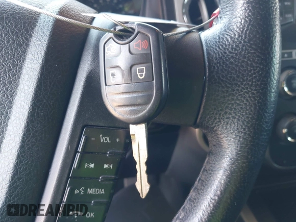 2015 Ford Expedition Max XLT с VIN 1FMJK1HT2FEF40590, выставлен на аукционе IAAI как лот 42636220 с пробегом 198 678 миль миль и . История ставок и продаж доступна на DreamBid. Изображение 11.