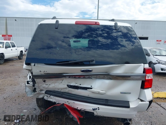 2017 Ford Expedition XLT с VIN 1FMJU1HT5HEA63196, выставлен на аукционе IAAI как лот 42423484 с пробегом 85 932 миль миль и . История ставок и продаж доступна на DreamBid. Изображение 18.