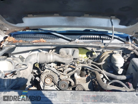 2006 Chevrolet Silverado 1500 Work Truck with VIN 3GCEK14X56G274246, listed as a IAAI auction lot 42099799 with 103,673 mi miles. Bid and sale history available at carsss.com. Image 10.