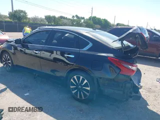 2018 Nissan Altima S with VIN 1N4AL3AP8JC109000, listed as a IAAI auction lot 41669061 with 238,560 mi miles and . Bid and sale history available at DreamBid. Image 3.