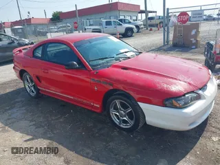 1997 Ford Mustang z VIN 1FALP4048VF146496, wystawiony jako IAAI lot #42410210 z przebiegiem 112 152 mil mil oraz . Historia ofert i sprzedaży dostępna na DreamBid. Obrazek 1.