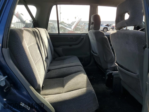 1998 Honda CR-V LX with VIN JHLRD2843WC016606, listed as a Copart auction lot 45869645 with 226,616 mi miles and Clean Title. Bid and sale history available at carsss.com. Image 11.