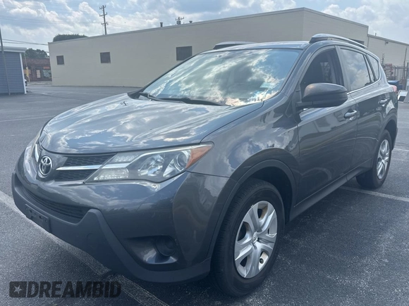 2015 Toyota RAV4 LE with VIN JTMBFREV7FD122534, listed as a Copart auction lot 66685855 with 185,081 mi miles and Clean title. Bid and sale history available at DreamBid. Image 2.