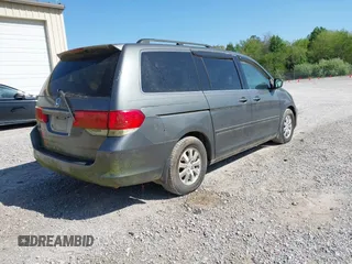 2008 Honda Odyssey EX-L with VIN 5FNRL387X8B028726, listed as a IAAI auction lot 42000456 with 209,427 mi miles. Bid and sale history available at carsss.com. Image 4.