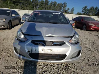 2013 Hyundai Accent GS with VIN KMHCT5AE6DU125705, listed as a Copart auction lot 68941154 with 195,930 mi miles and Clean Title. Bid and sale history available at carsss.com. Image 5.