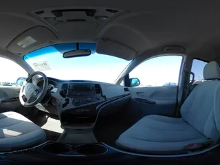 2012 Toyota Sienna LE AAS with VIN 5TDKK3DC9CS184722, listed as a IAAI auction lot 41942991 with 227,783 mi miles. Bid and sale history available at carsss.com. Image 18.