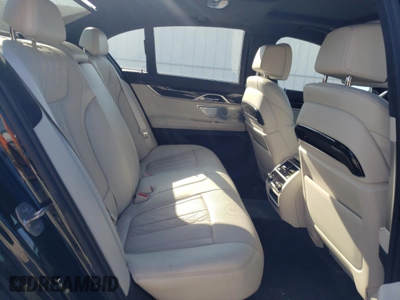 2017 BMW 7 Series 750i xDrive with VIN WBA7B0C55HG527046, listed as a Copart auction lot 41707455 with 15,947 mi miles and Salvage title. Bid and sale history available at DreamBid. Image 10.