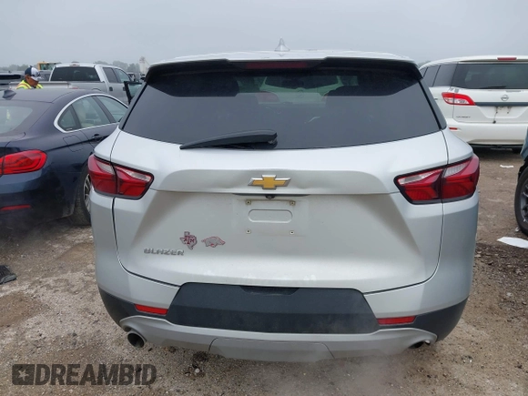 2020 Chevrolet Blazer LT z VIN 3GNKBCRSXLS570066, wystawiony jako IAAI lot #42140439 z przebiegiem 187 034 mil mil oraz . Historia ofert i sprzedaży dostępna na DreamBid. Obrazek 16.